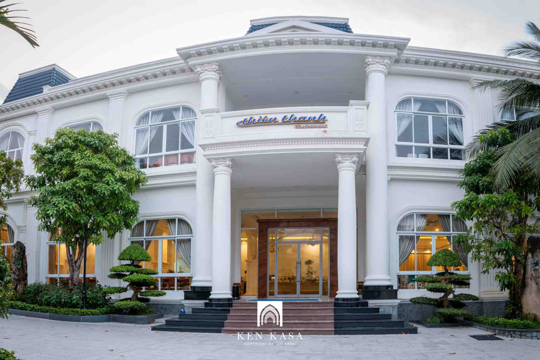 Nh&agrave; h&agrave;ng tại Thi&ecirc;n Thanh Resort Ph&uacute; Quốc đậm chất Ch&acirc;u &Acirc;u